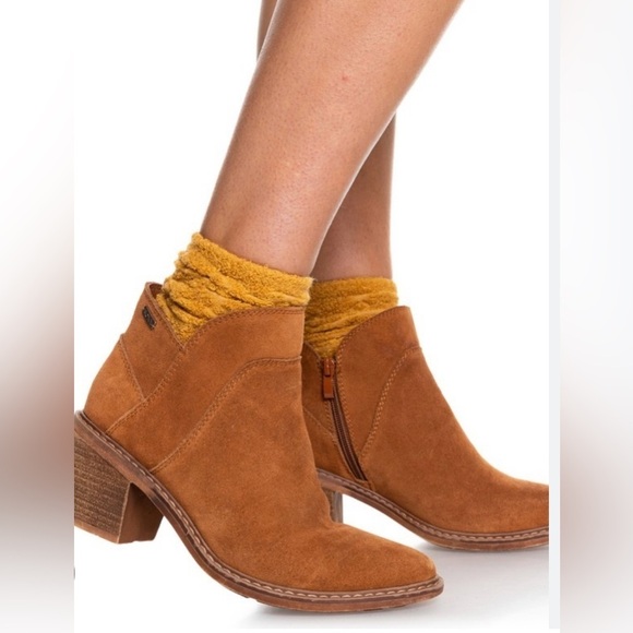 Roxy Women’s Cassidy Leather Ankle Boots 
Surfer Boho Minimalist Indie 
Size 7 - Picture 2 of 11